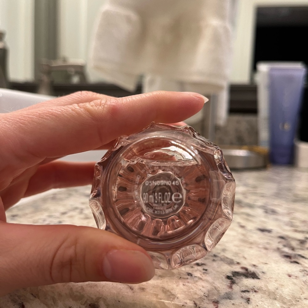 Jimmy Choo L’eau Perfume Bottle - Picture 2 of 2